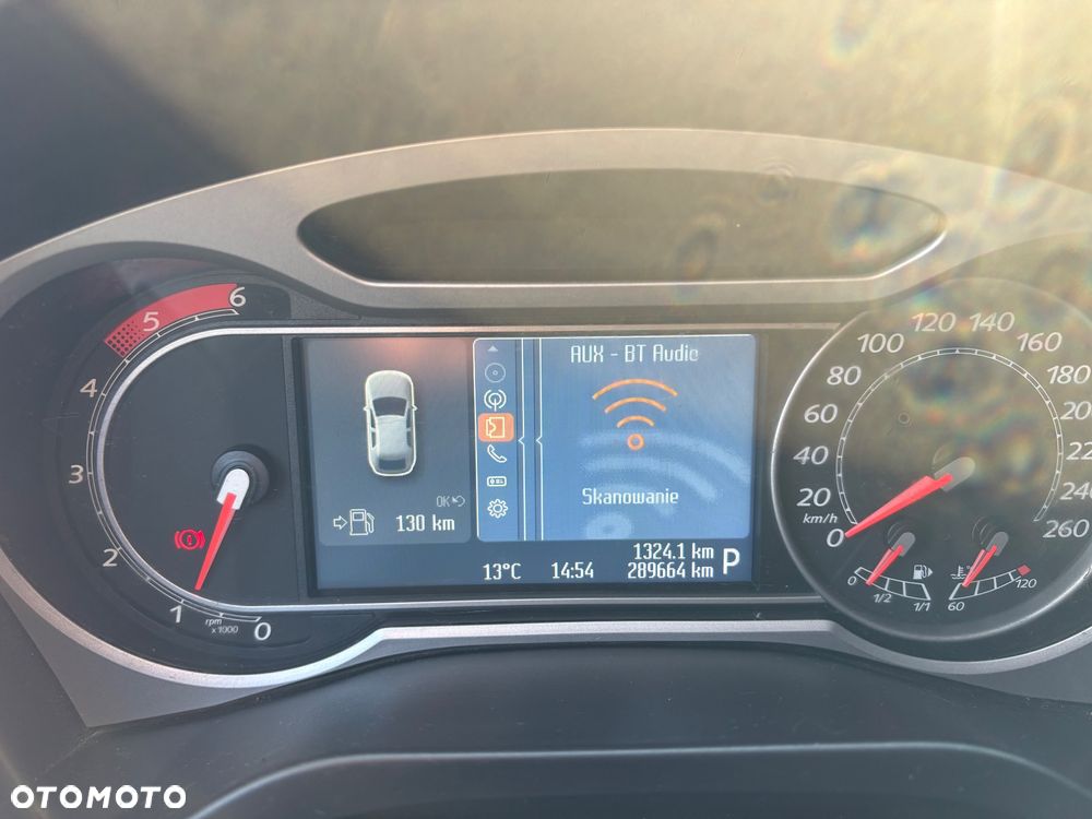 Ford S-Max 2.0 TDCi DPF Titanium MPS6 - 38