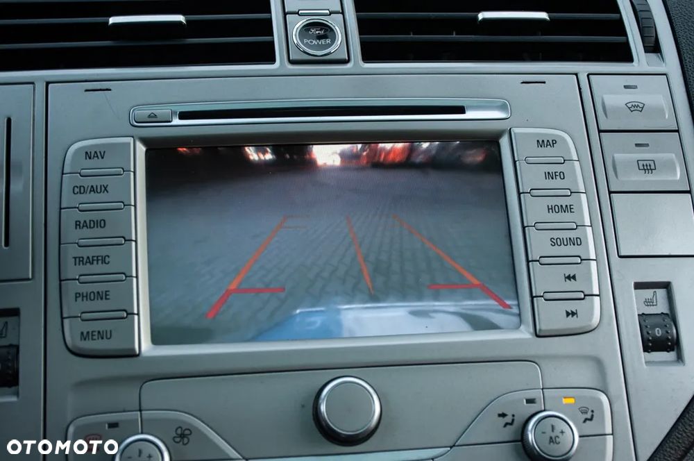 Ford Kuga 2.0 TDCi 4WD Titanium Plus - 27