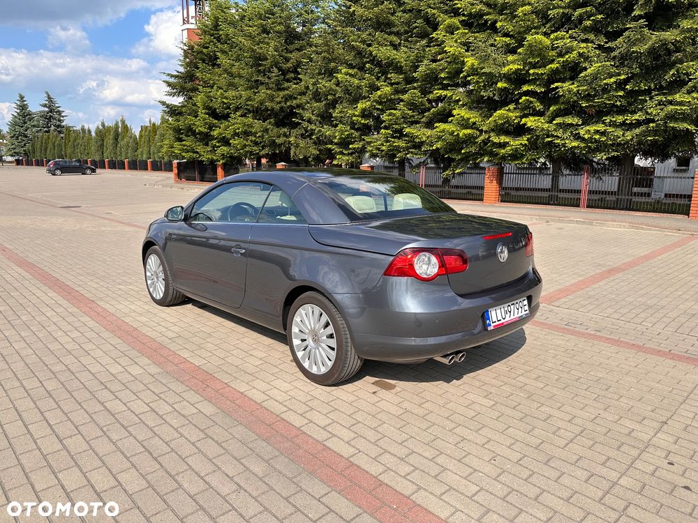Volkswagen Eos 3.2 V6 DSG Individual - 16
