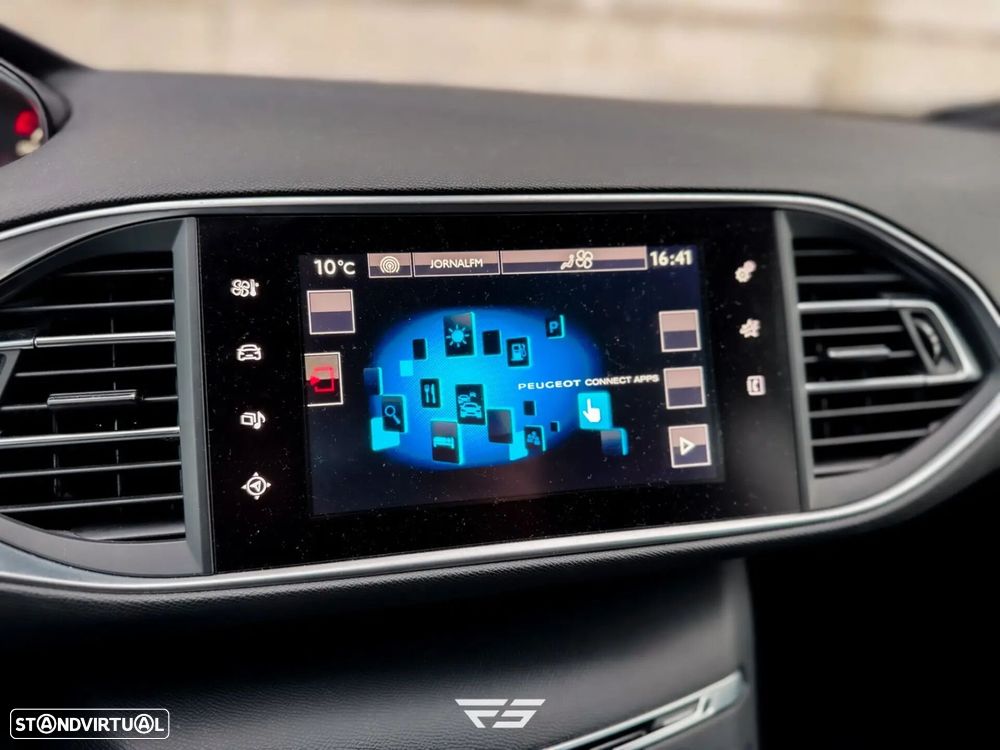 Peugeot 308 1.6 e-THP GTi - 36