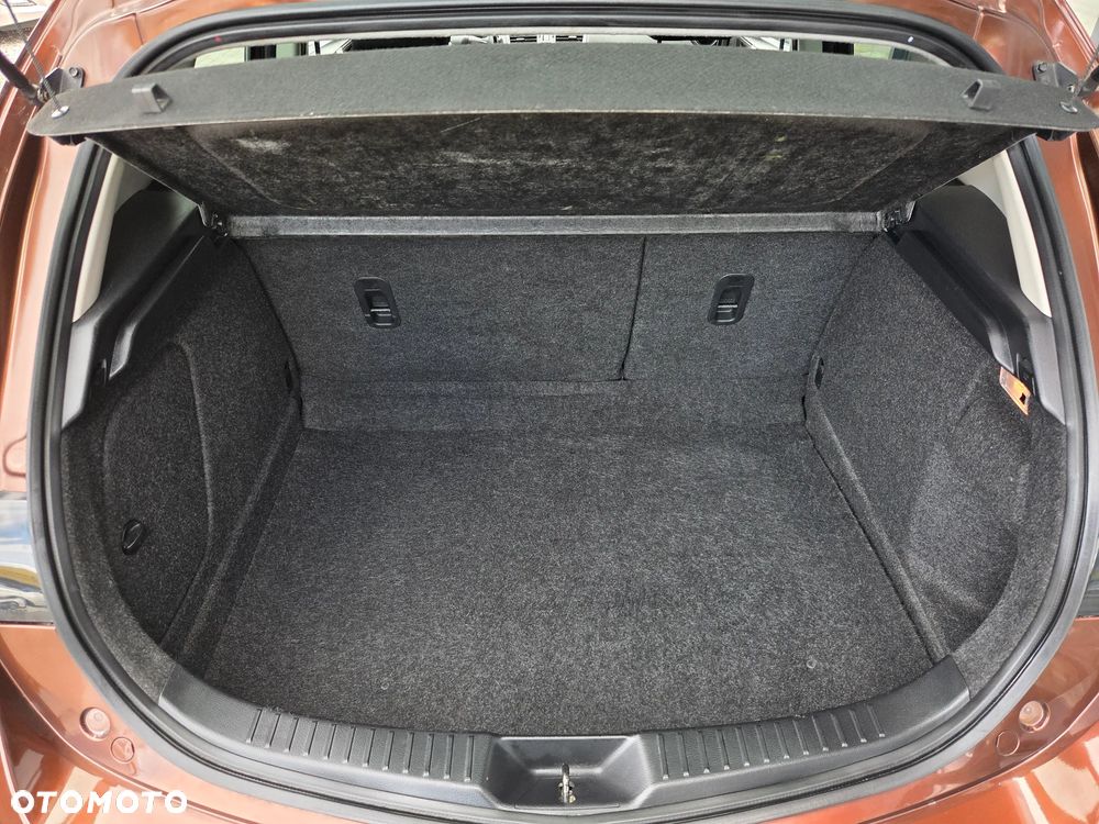 Mazda 3 2.0 Sport Active - 8