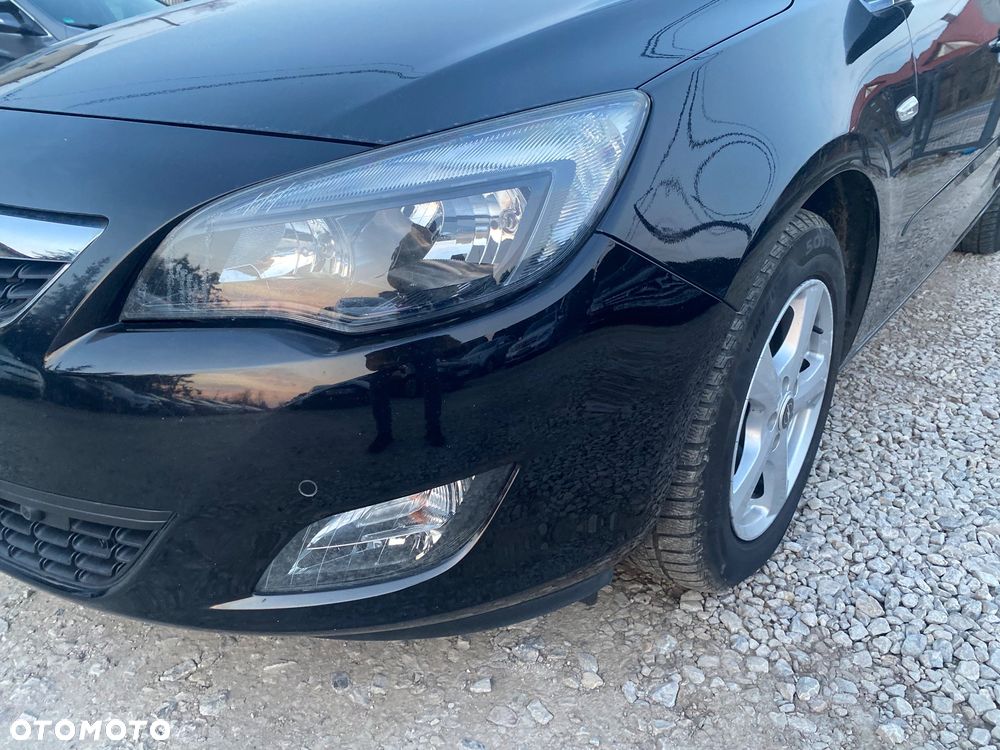 Opel Astra 1.4 Turbo Cosmo - 9