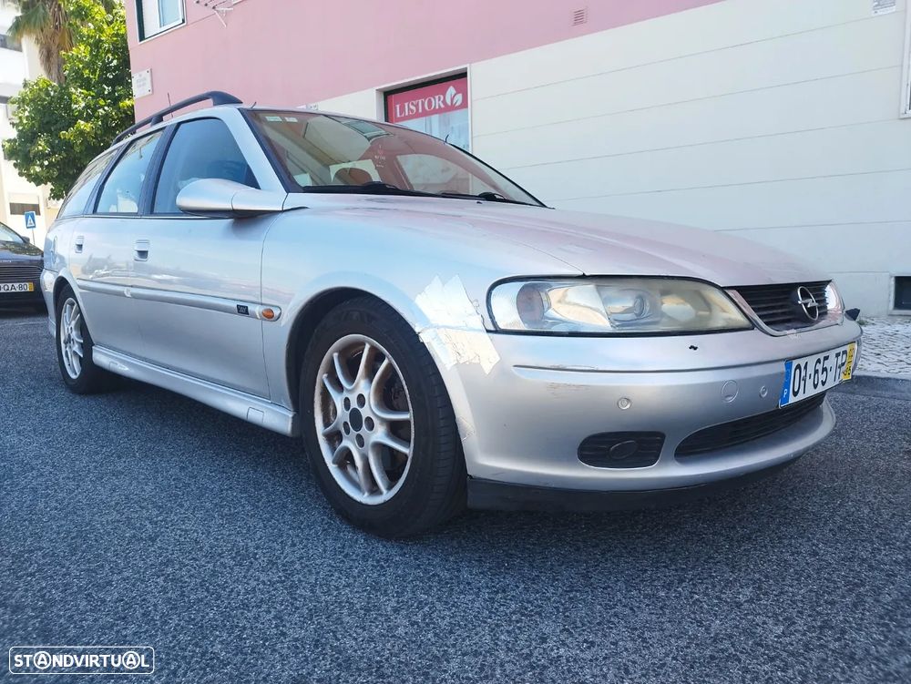 Opel Vectra Caravan 1.6 100 - 2