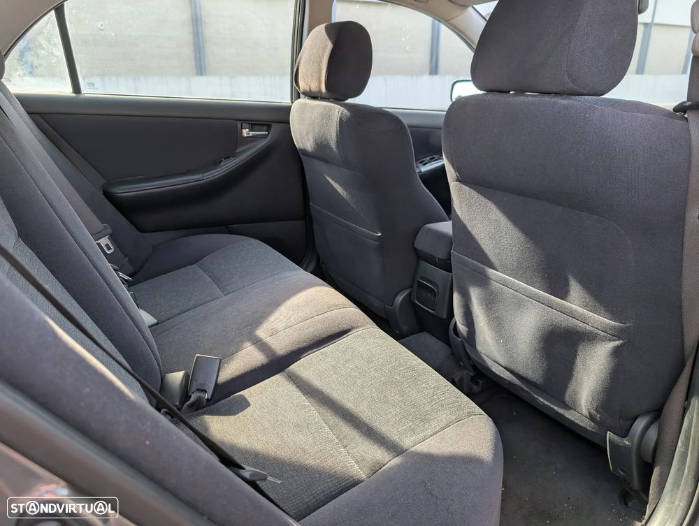 Toyota Corolla 1.4 Sol - 8