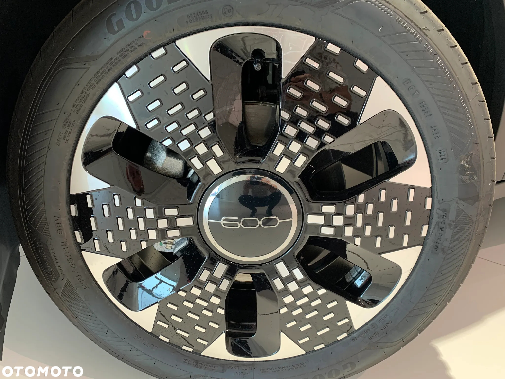 Fiat 600 1.2 Turbo Hybrid La Prima eDCT - 13