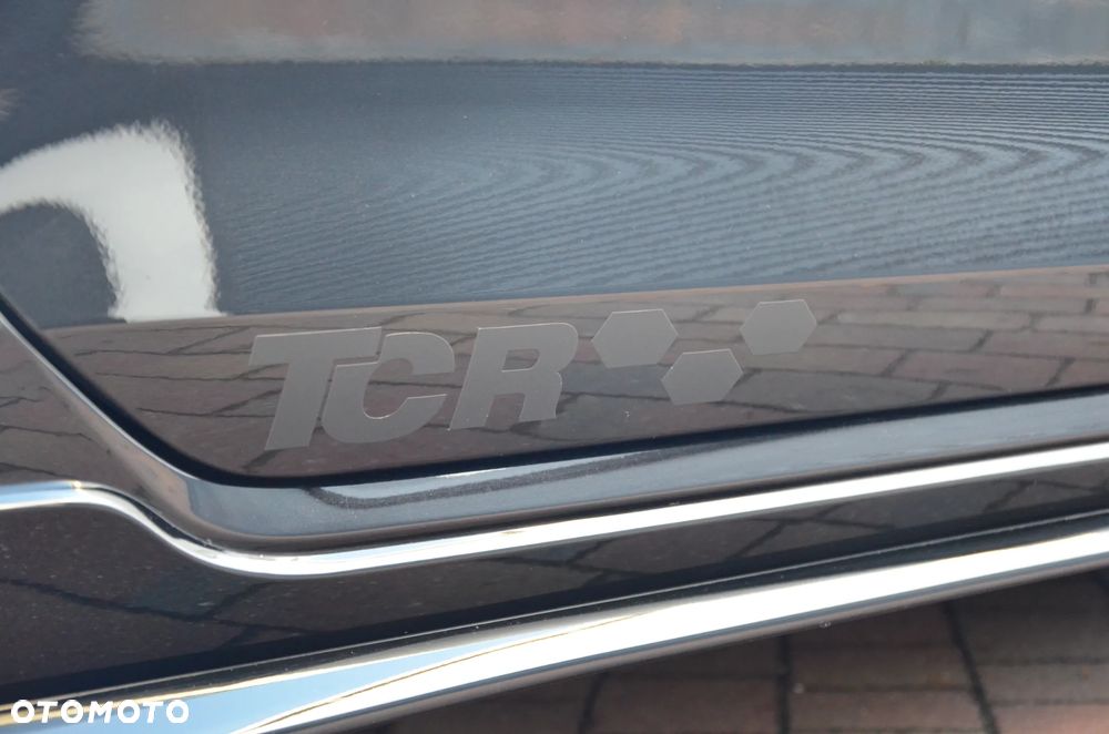 Volkswagen Golf GTI TCR 2.0 TSI OPF DSG - 12