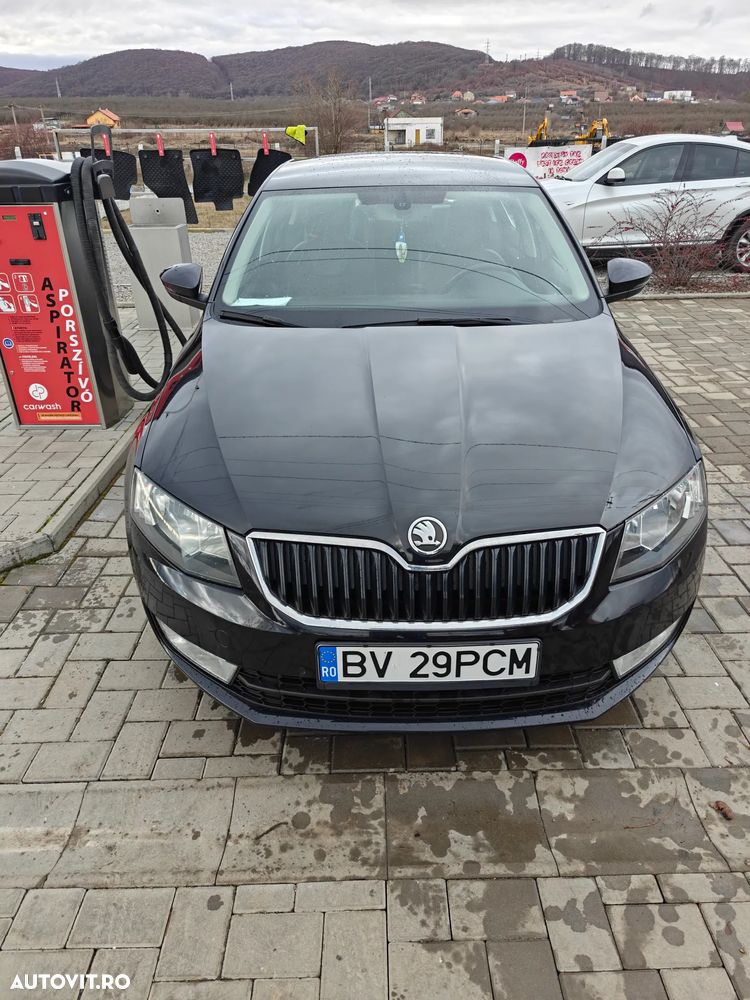 Skoda Octavia 2.0 TDI ELEGANCE - 2