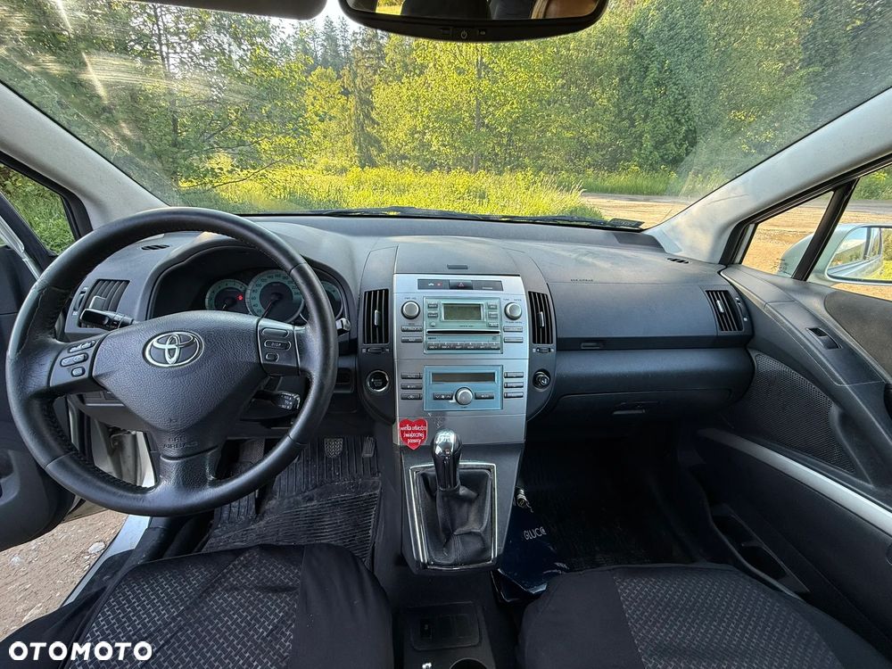 Toyota Corolla Verso 1.8 Sol 7os - 7