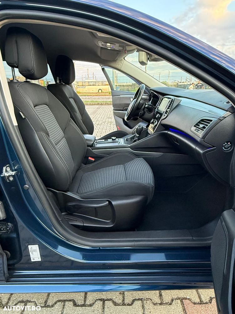 Renault Talisman - 11