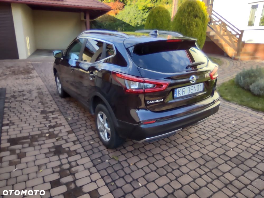 Nissan Qashqai 1.6 DCi 4x4 N-Connecta EU6 - 11