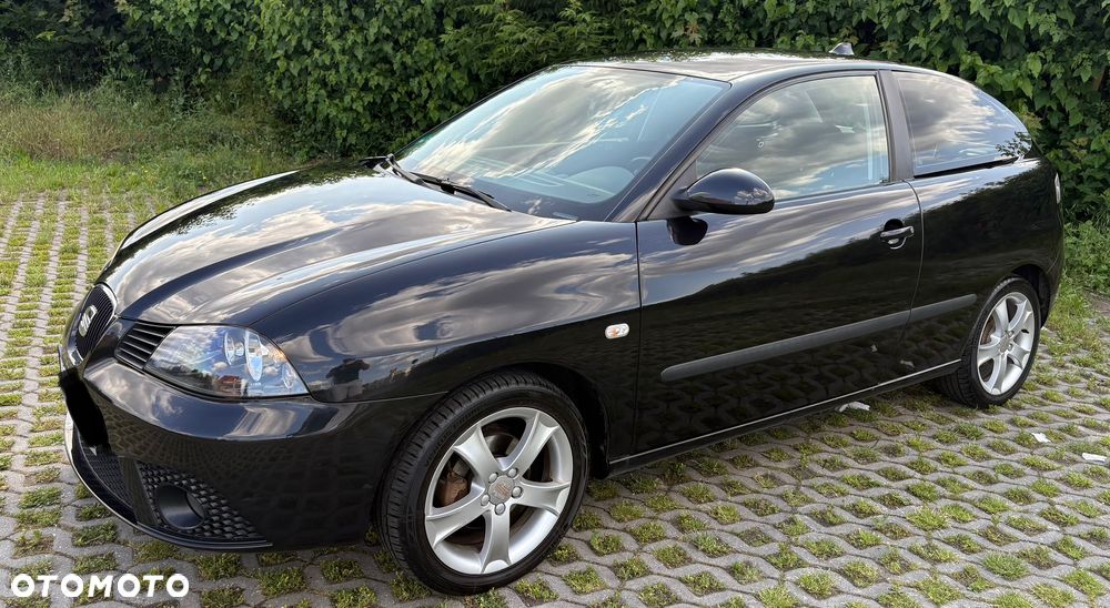 Seat Ibiza SC 1.4 16V Sport - 4