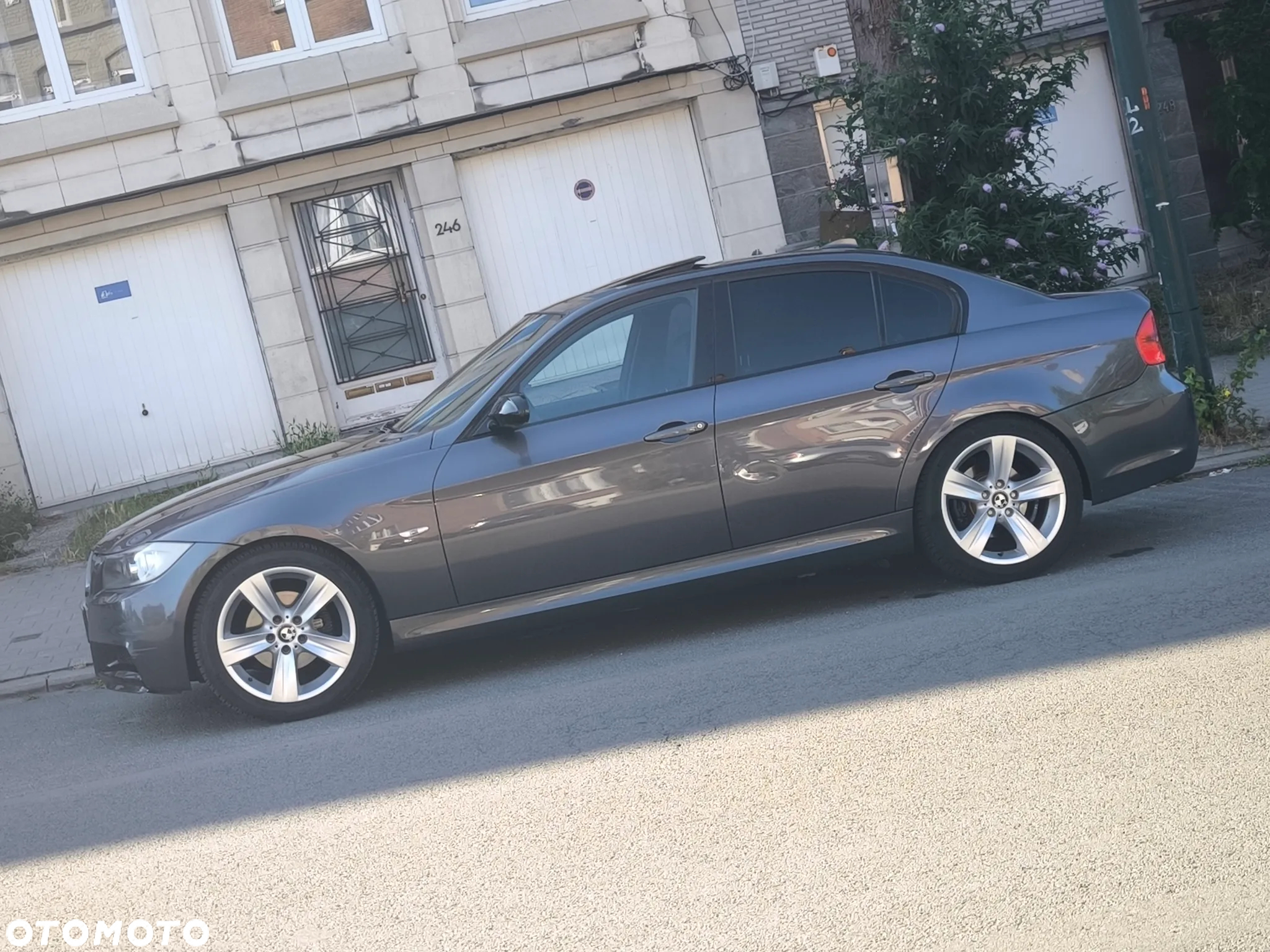 BMW Seria 3 320si - 4