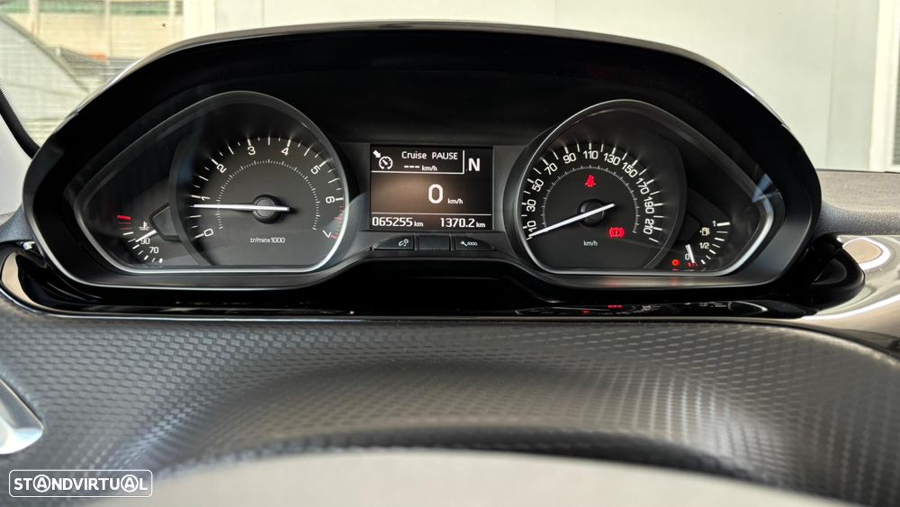 Peugeot 208 1.2 PureTech GT Line EAT6 - 5