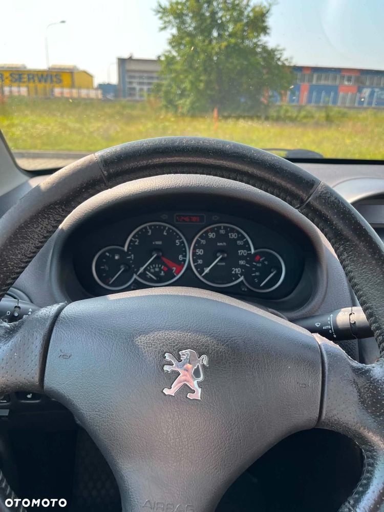 Peugeot 206 CC - 8