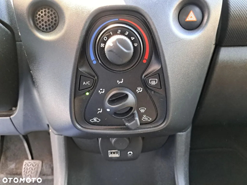 Toyota Aygo - 15