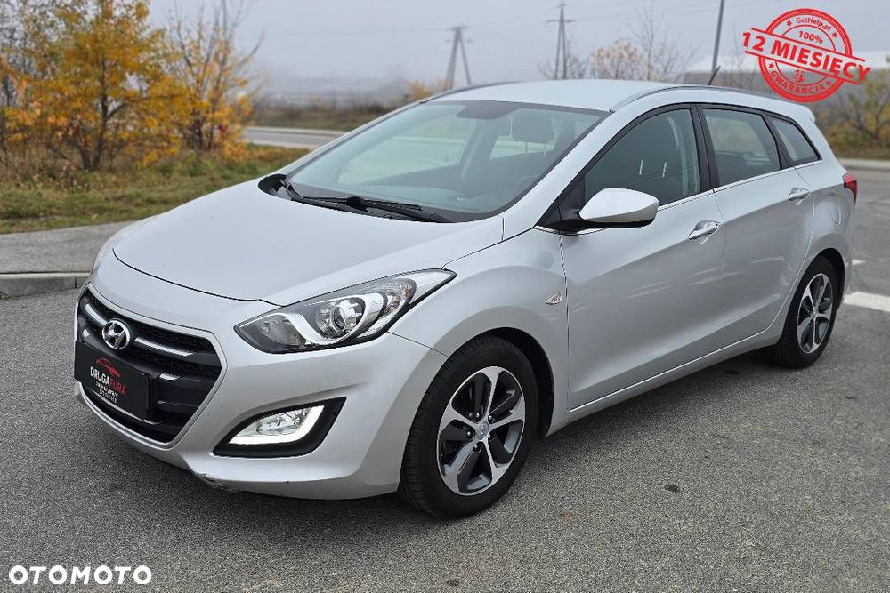 Hyundai i30 blue Kombi 1.4 YES Gold