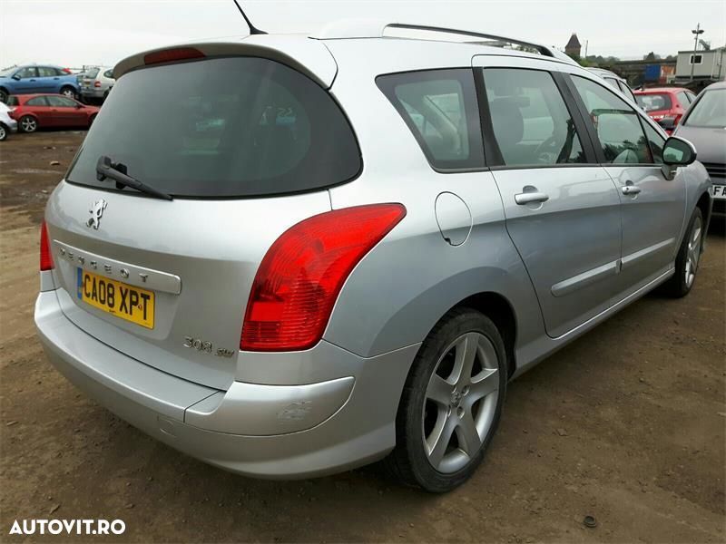 Dezmembrez Peugeot 308 1.6 HDI - 1