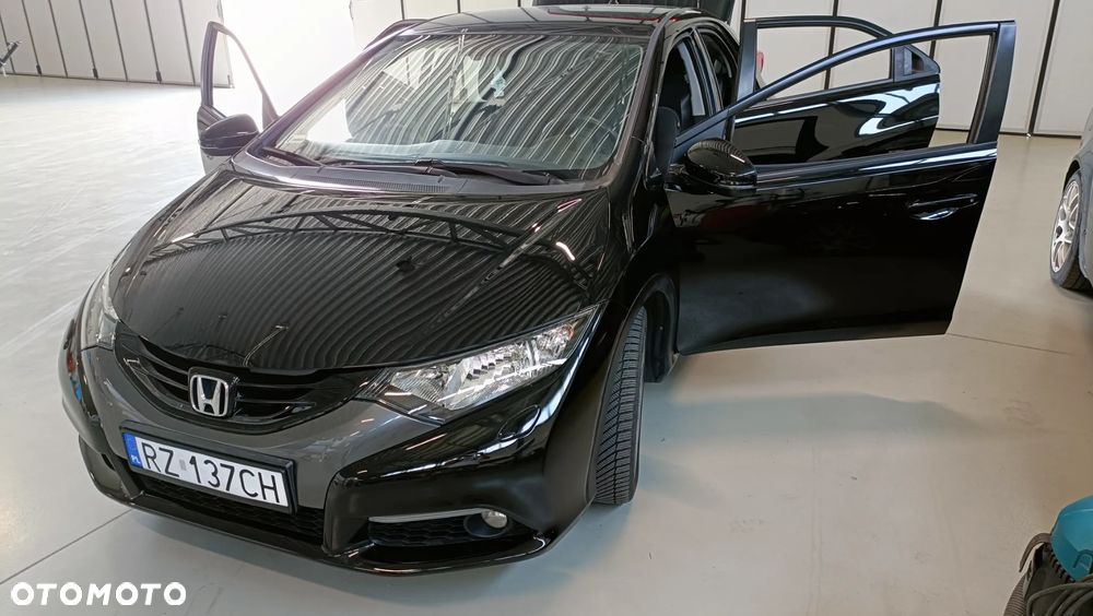 Honda Civic 2.2 i-DTEC Winteredition - 4