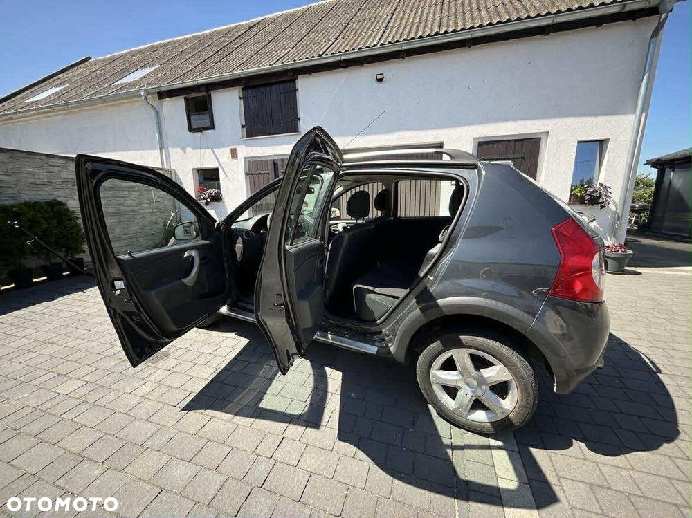 Dacia Sandero 1.6 MPI Stepway - 5