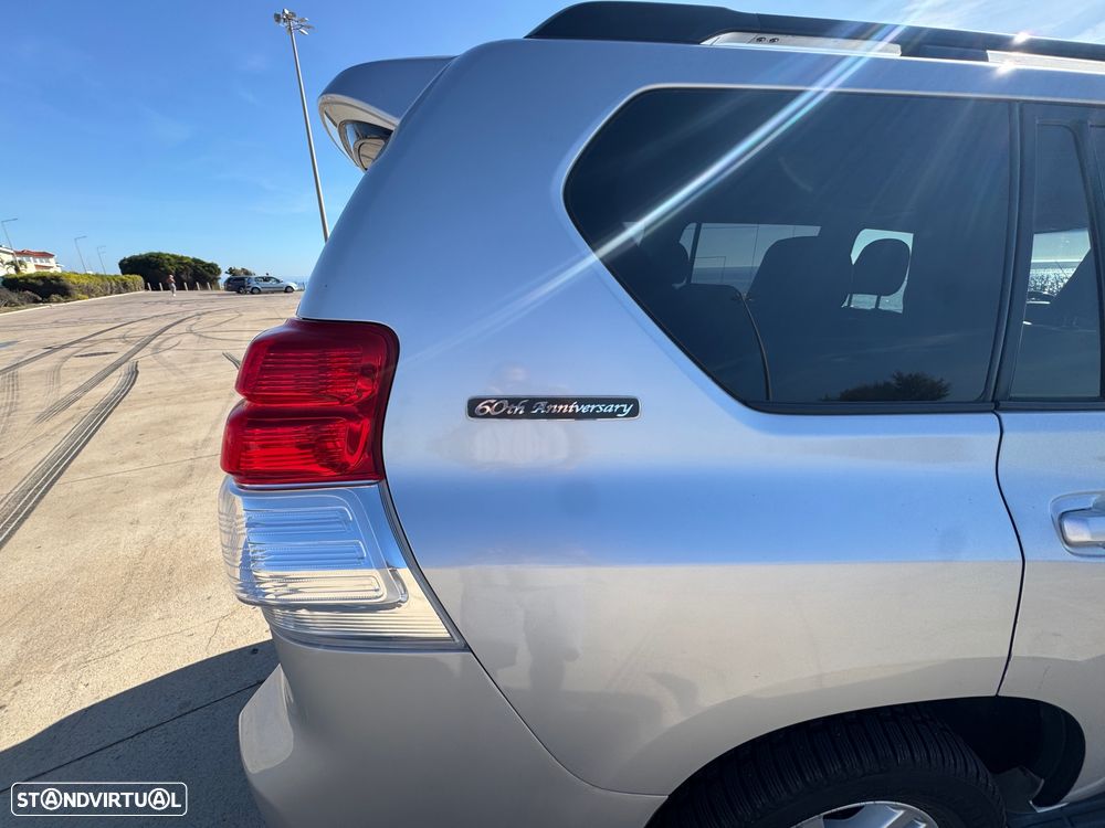 Toyota Land Cruiser - 5