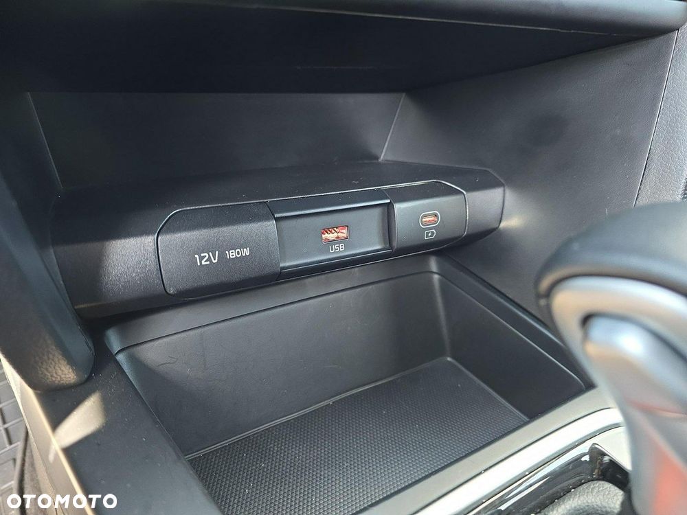 Kia Ceed 1.5 T-GDI M DCT - 28