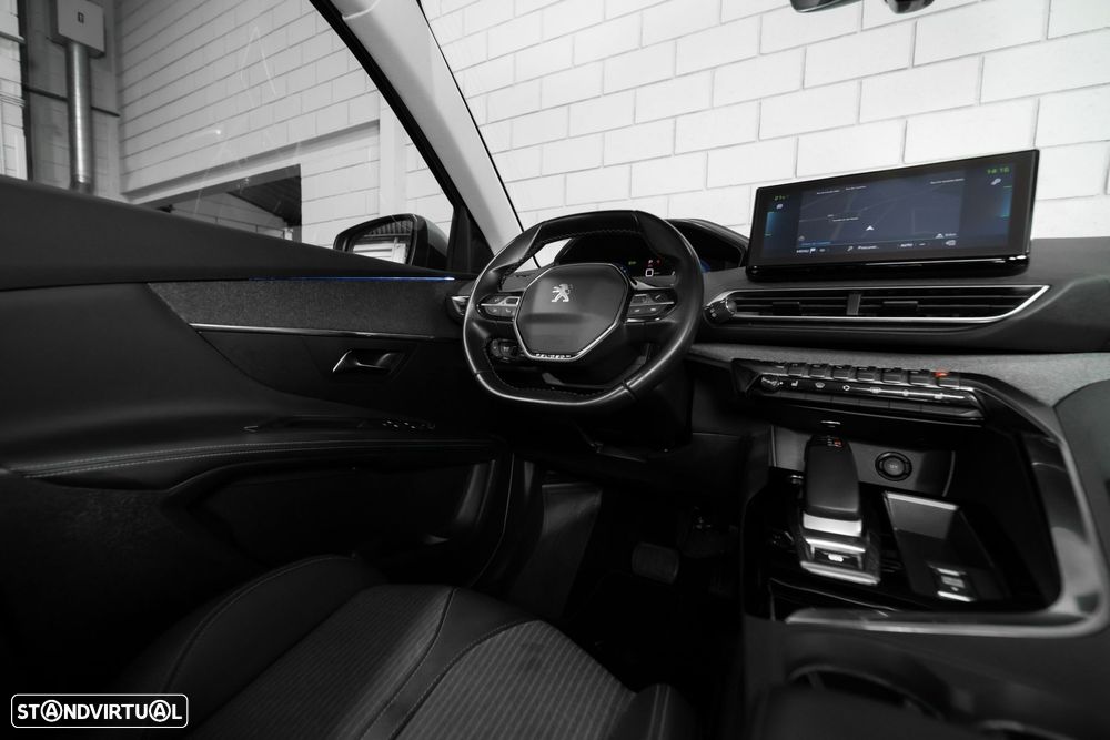 Peugeot 3008 1.6 Hybrid Allure Pack e-EAT8 - 34