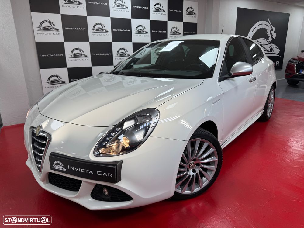 Alfa Romeo Giulietta 1.6 JTDm Veloce - 1