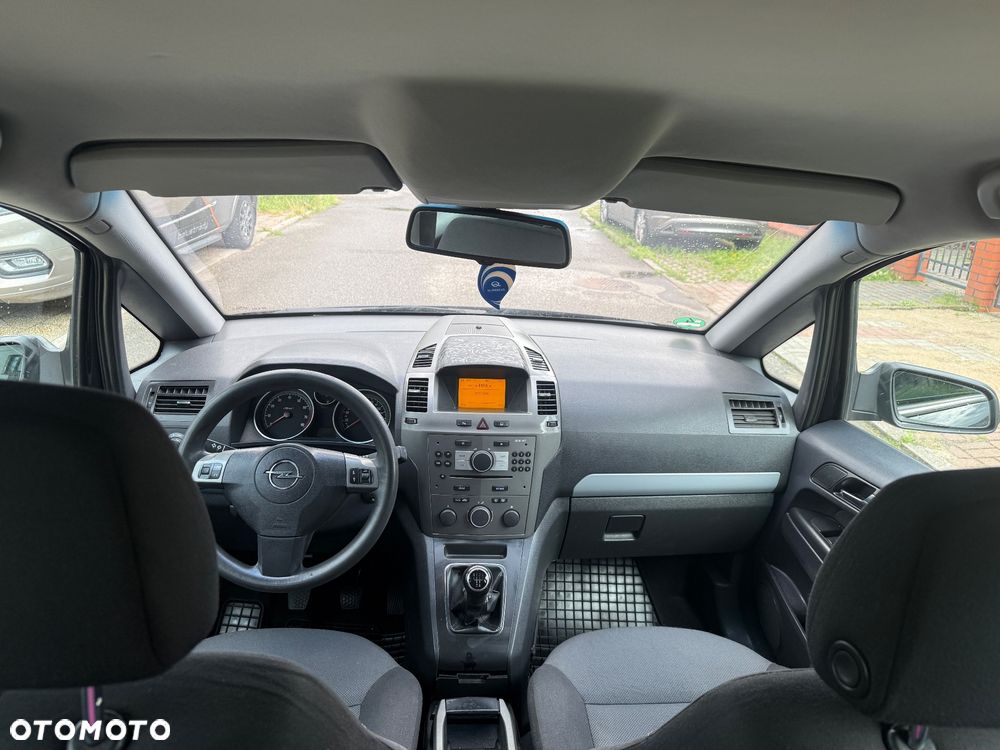 Opel Zafira 1.8 Edition - 24