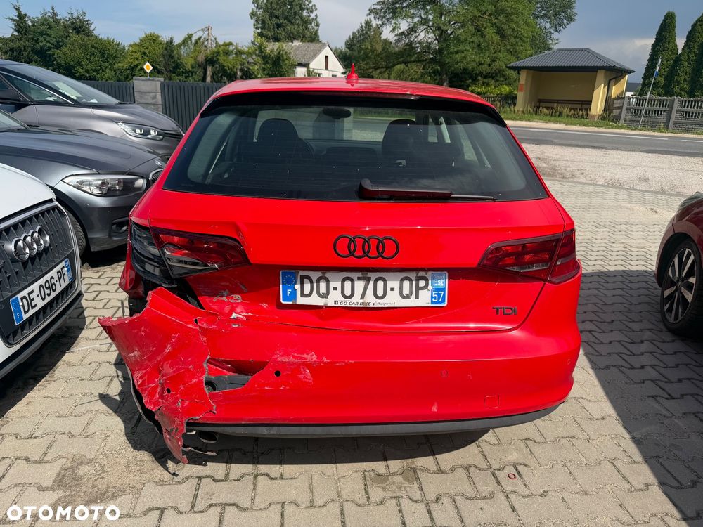 Audi A3 Sportback 1.6 TDI S tronic - 5