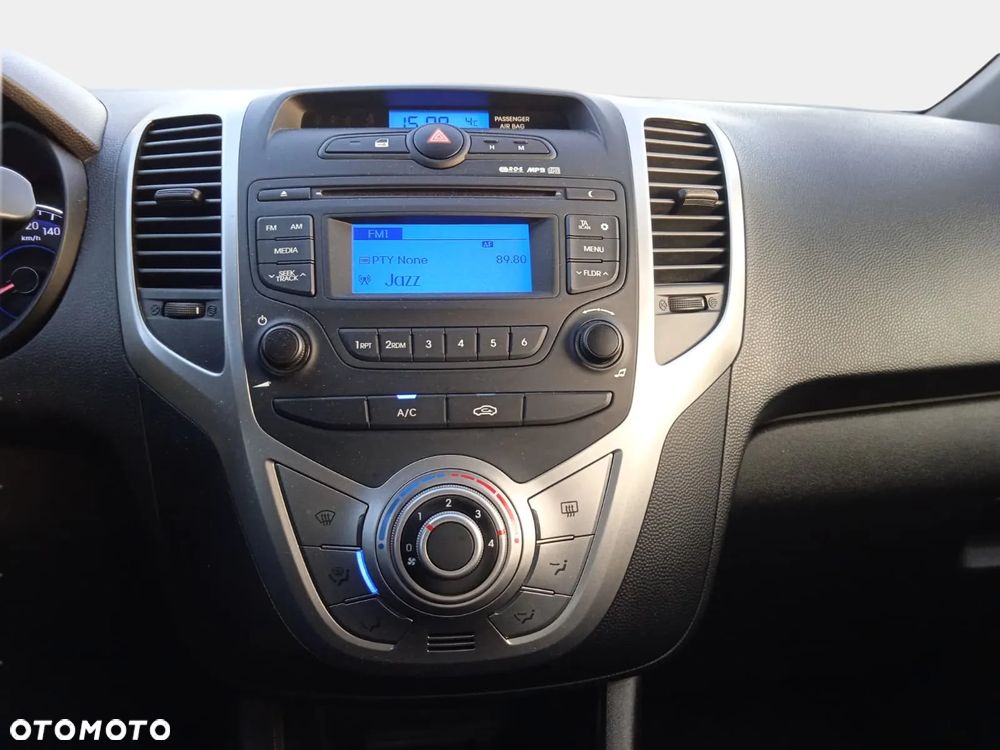 Hyundai ix20 1.6 BlueDrive Classic + - 17