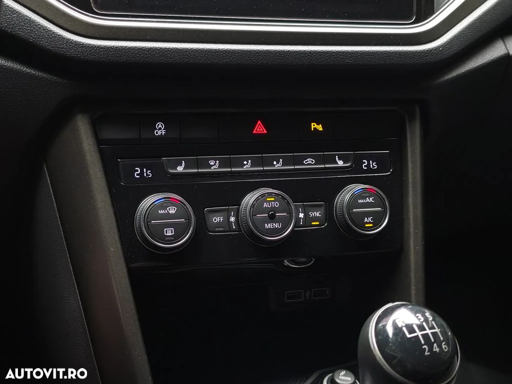 Volkswagen T-Roc 1.0 TSI OPF Style - 6