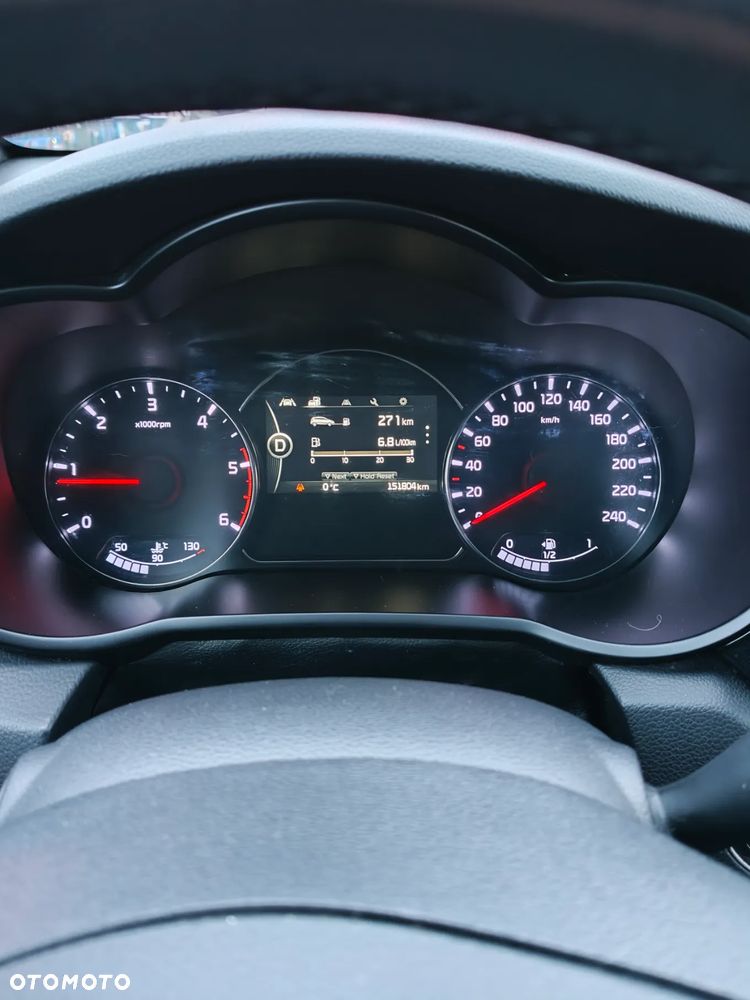 Kia Carens 1.7 CRDi XL - 2