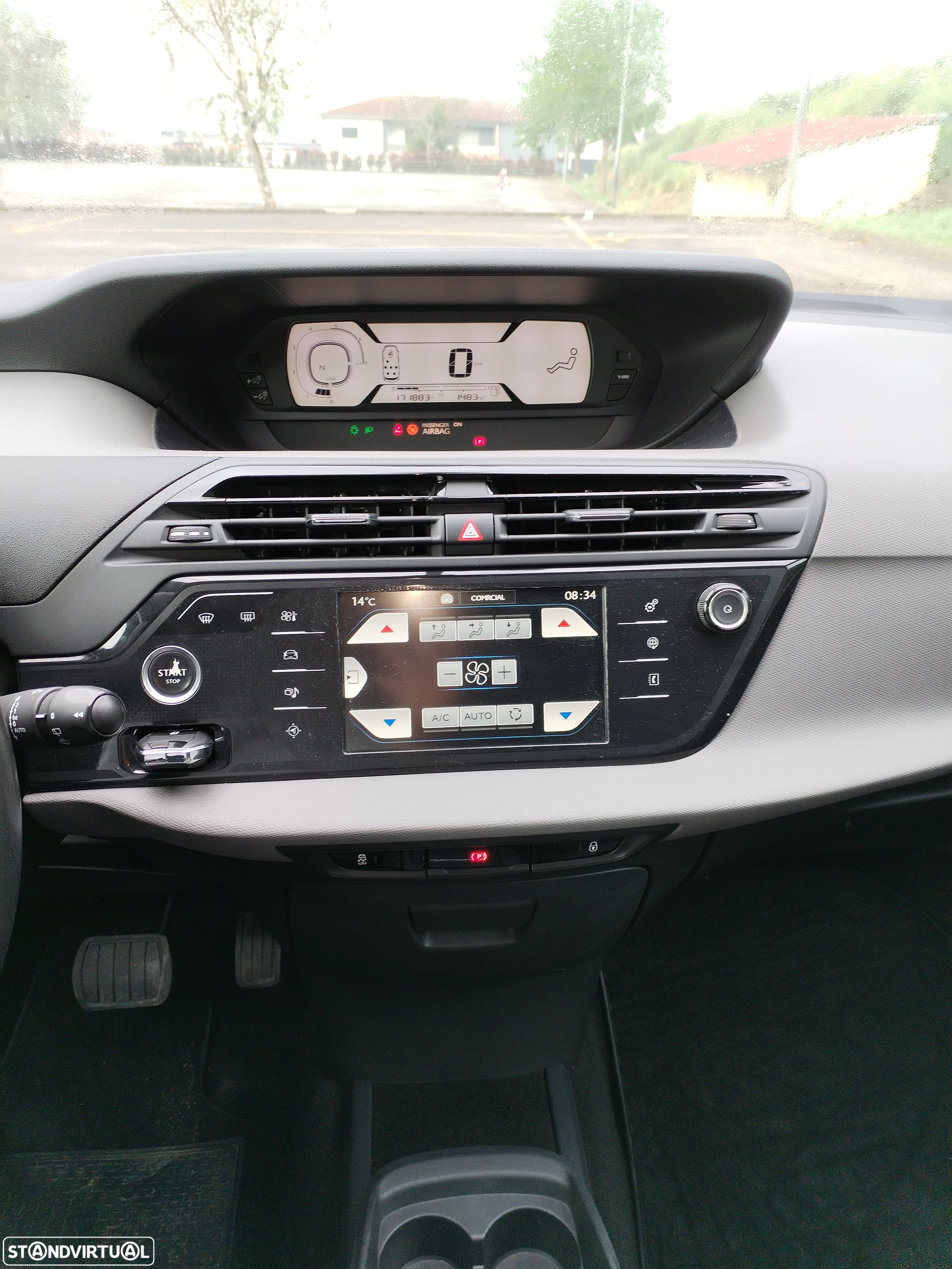 Citroën C4 Picasso 1.6 HDi Attraction ETG6 - 14