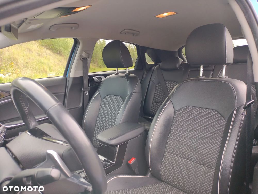 Kia Ceed 1.5 T-GDI Business Line DCT - 11