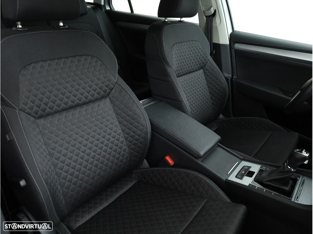 Skoda Superb Break - 16