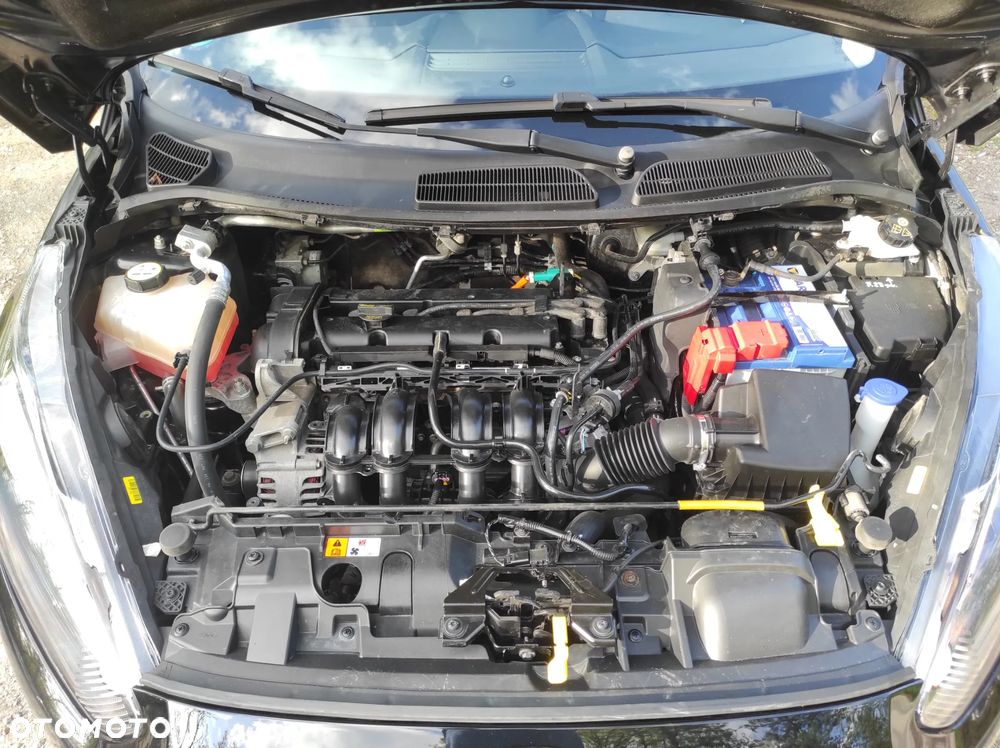 Ford Fiesta 1.25 SYNC Edition - 12