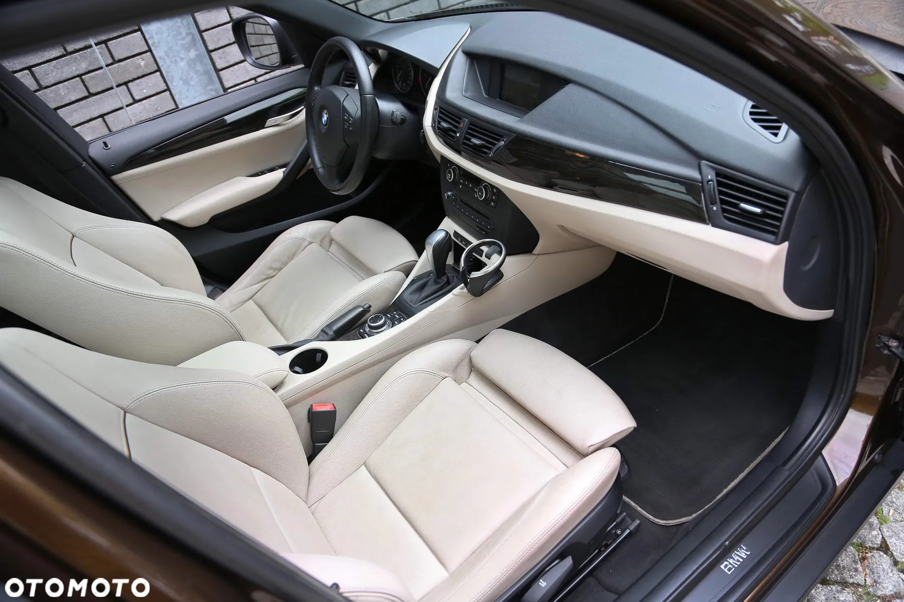 BMW X1 xDrive20d - 34