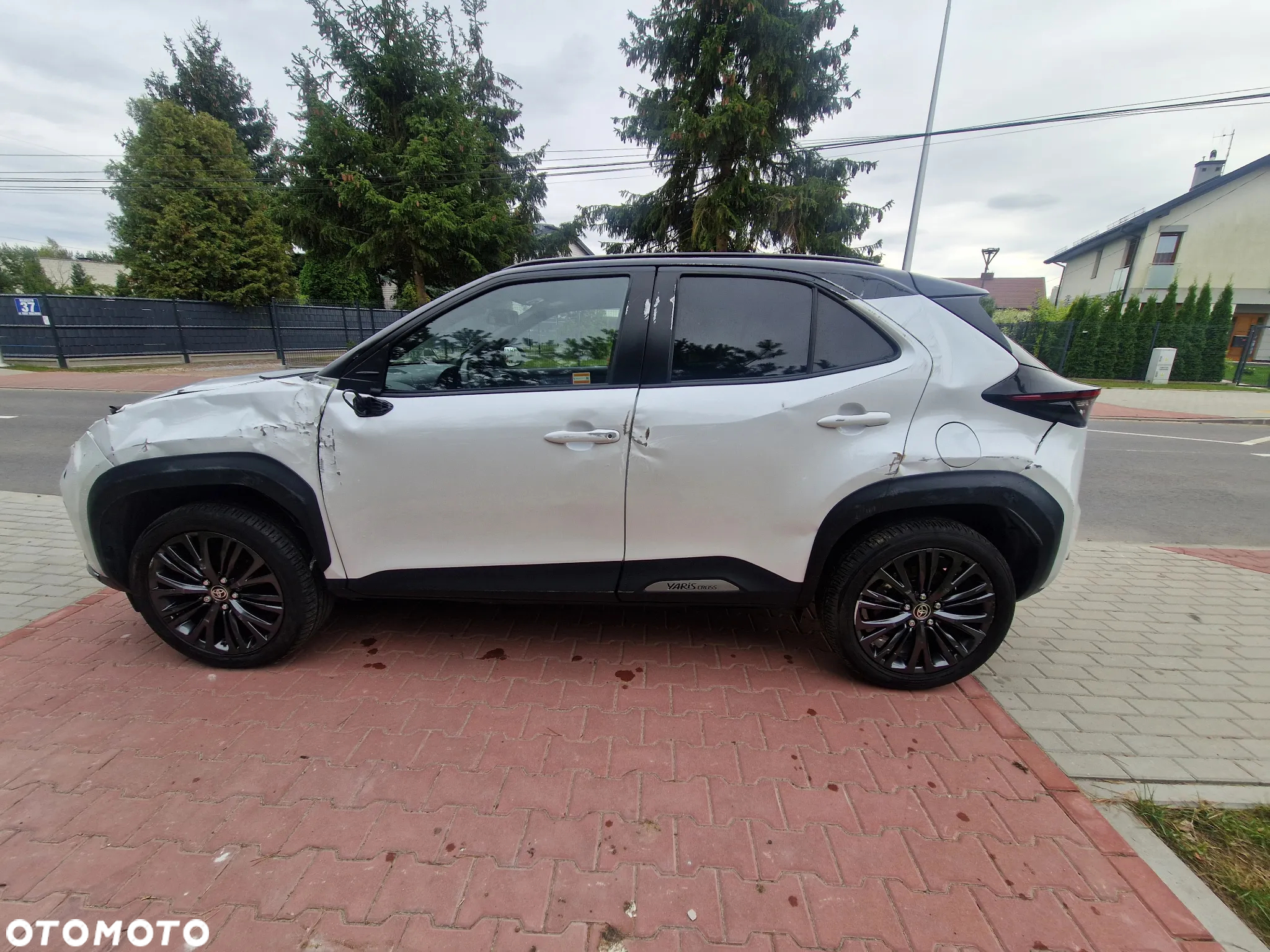 Toyota Yaris Cross Hybrid 1.5 Executive - 14