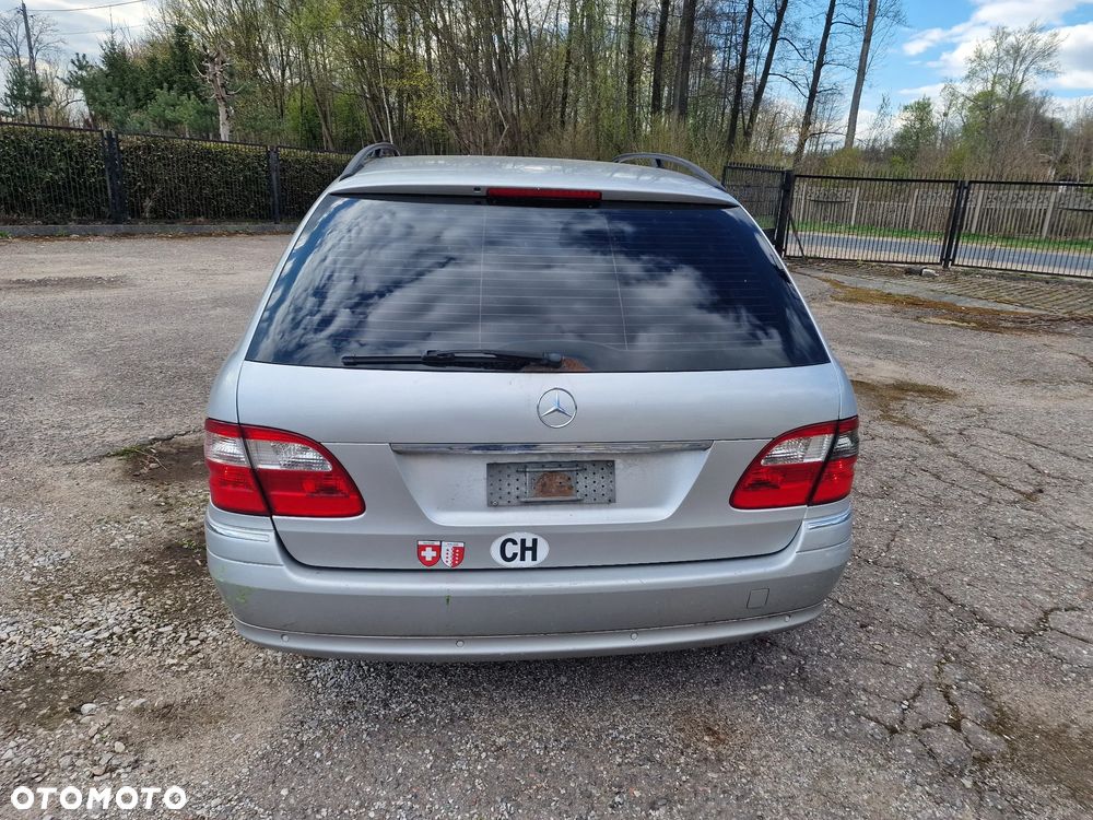 Mercedes-Benz Klasa E 320 T 4Matic Elegance - 5
