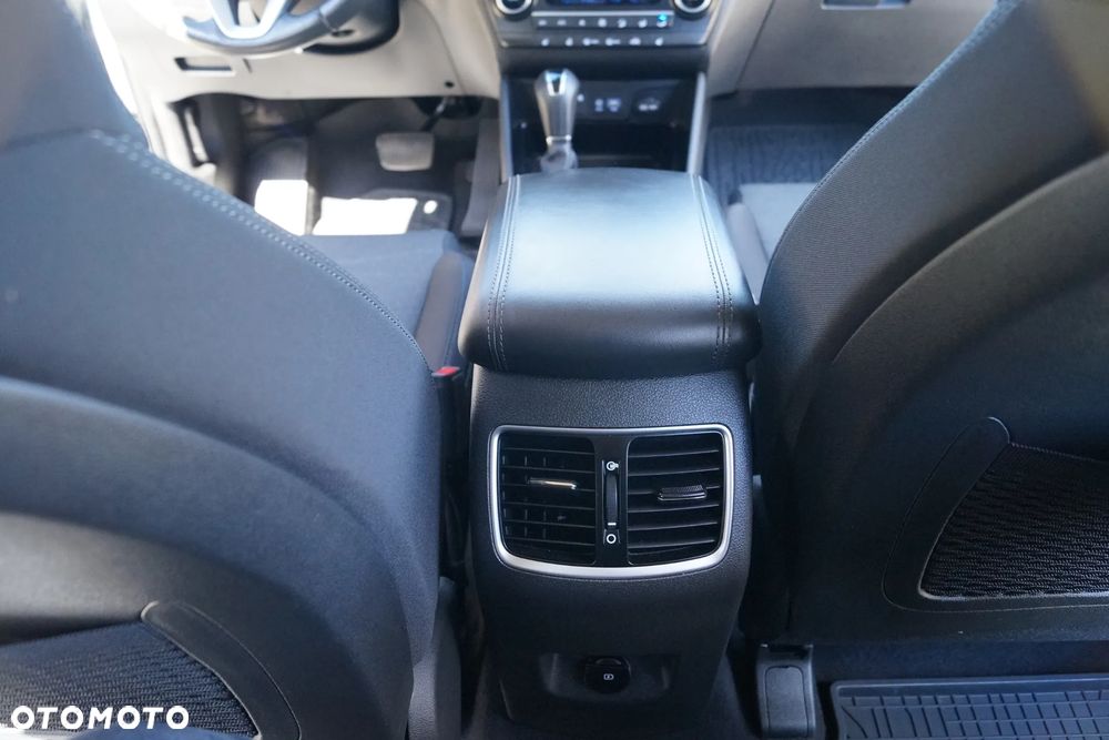Hyundai Tucson - 11