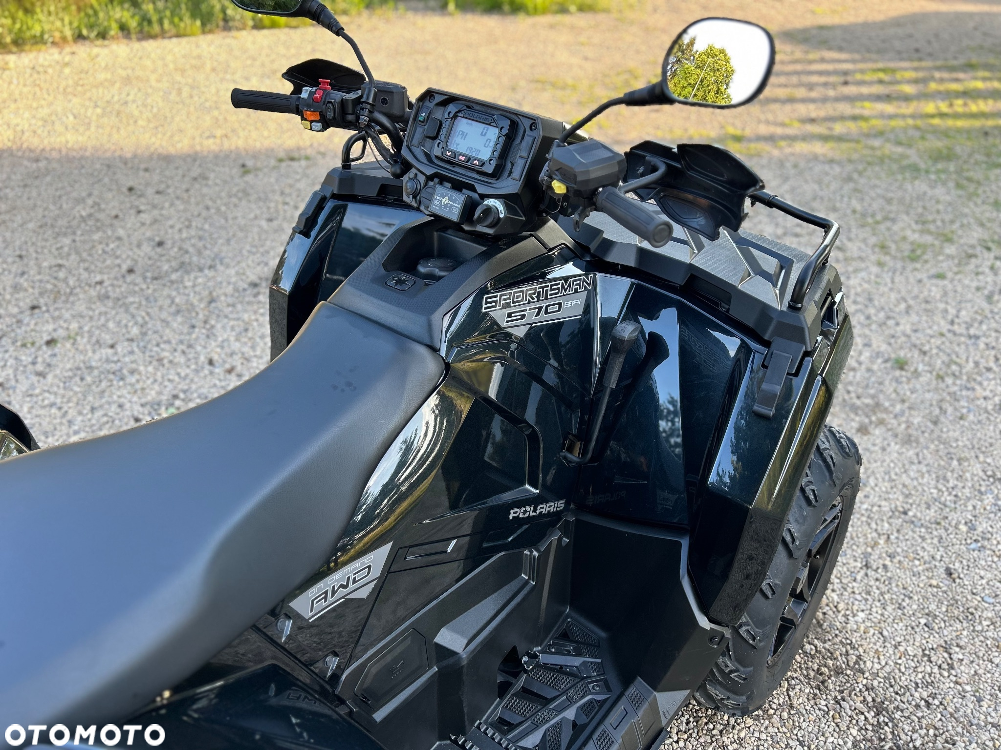 Polaris Sportsman - 16