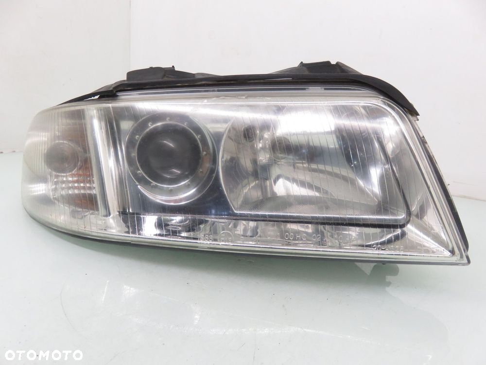LAMPA PRAWA PRZEDNIA AUDI A4 B5 FL LIFT - 9