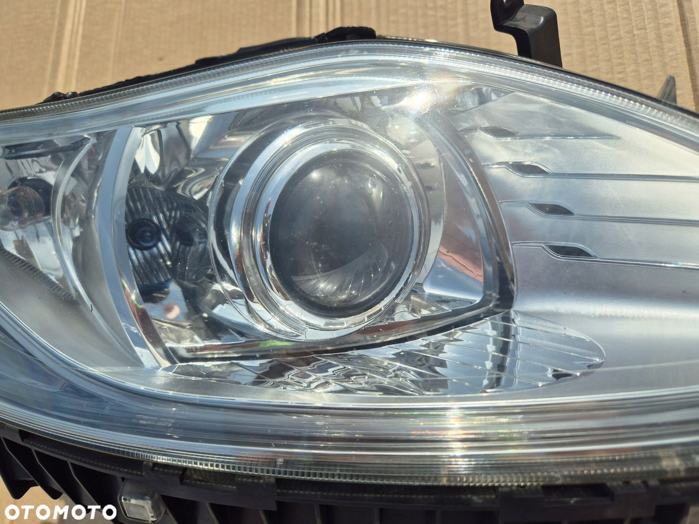 Lancia Ypsilon lampa prawa.Ksenon.2011-21.Oryginał - 4