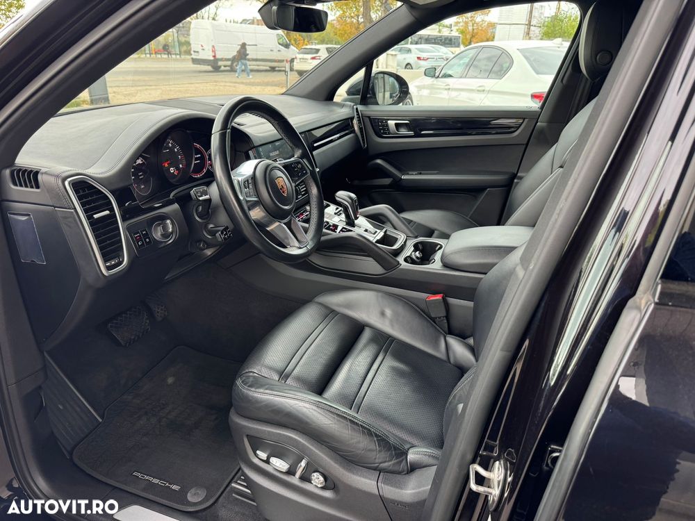 Porsche Cayenne Tiptronic S Platinum Edition - 10