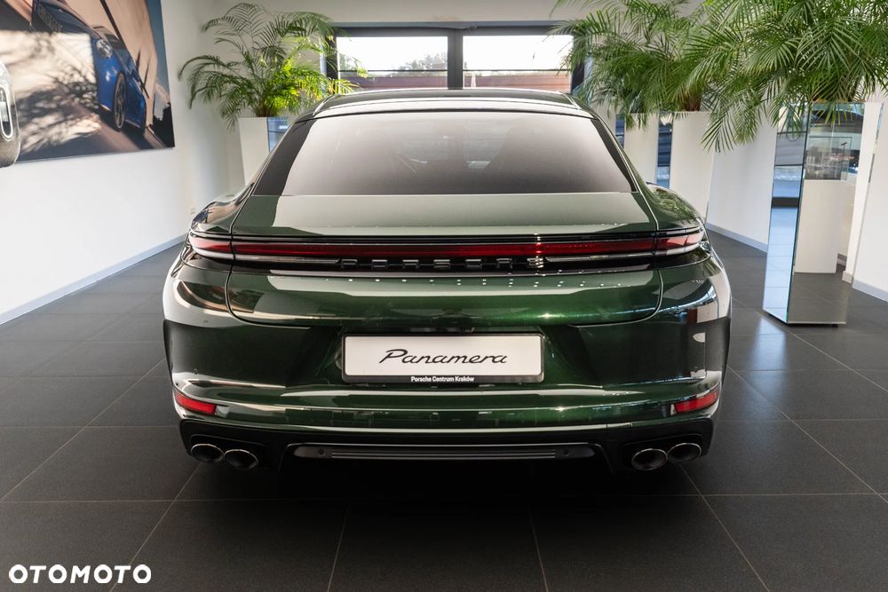 Porsche Panamera 4 - 6