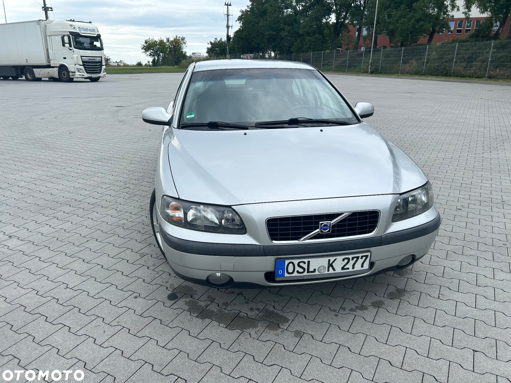 Volvo S60 2.4 Silver Edition - 3