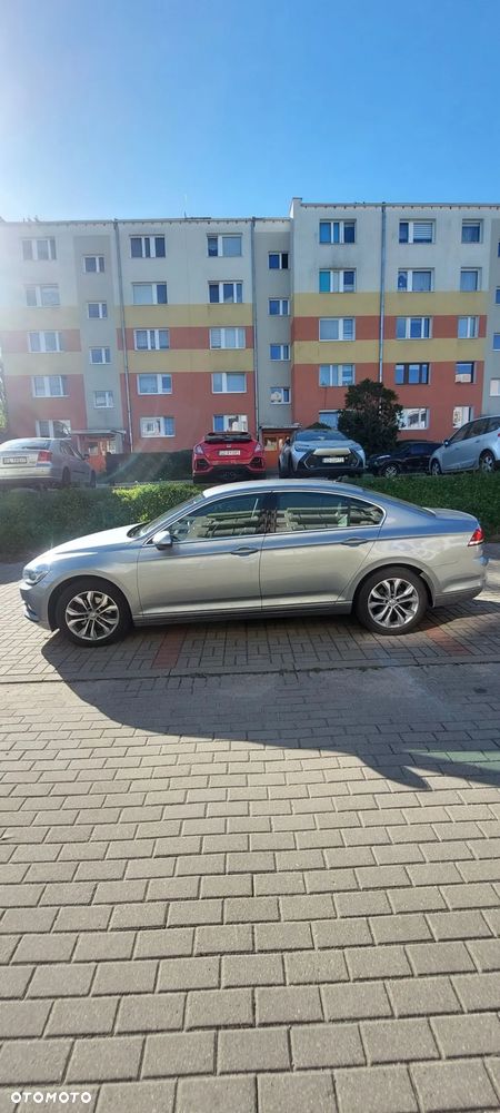 Volkswagen Passat 1.8 TSI BMT Comfortline - 3
