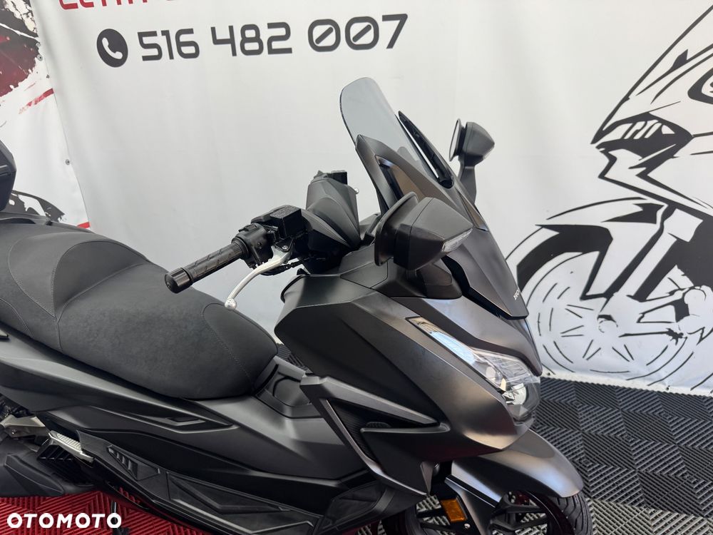 Honda NSS - 33