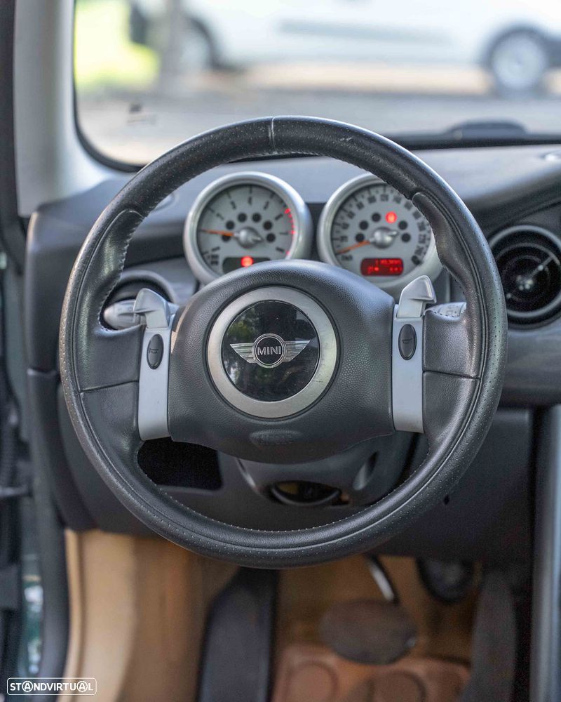 MINI 3 Portas Cooper Aut. - 14