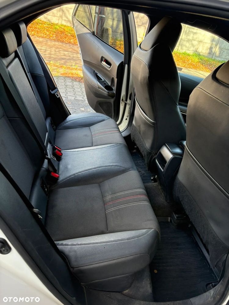 Toyota Corolla 1.8 Hybrid GR Sport - 3